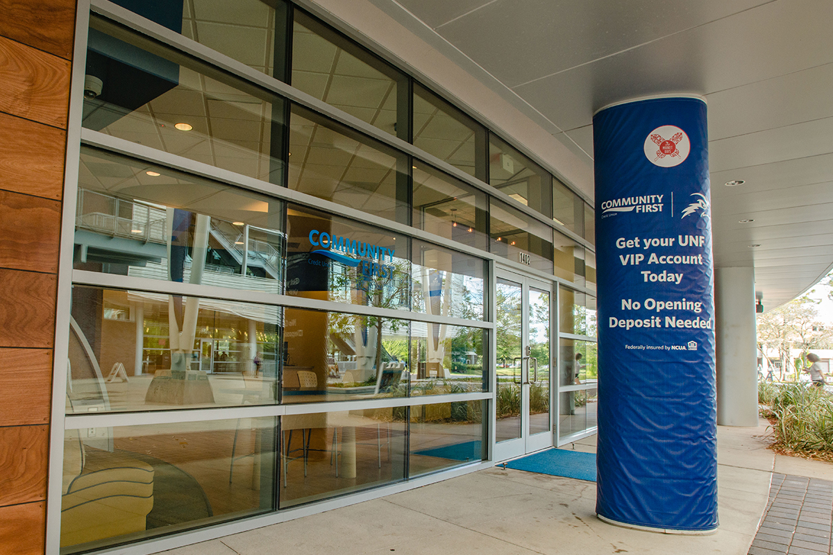 UNF student union branch exterior