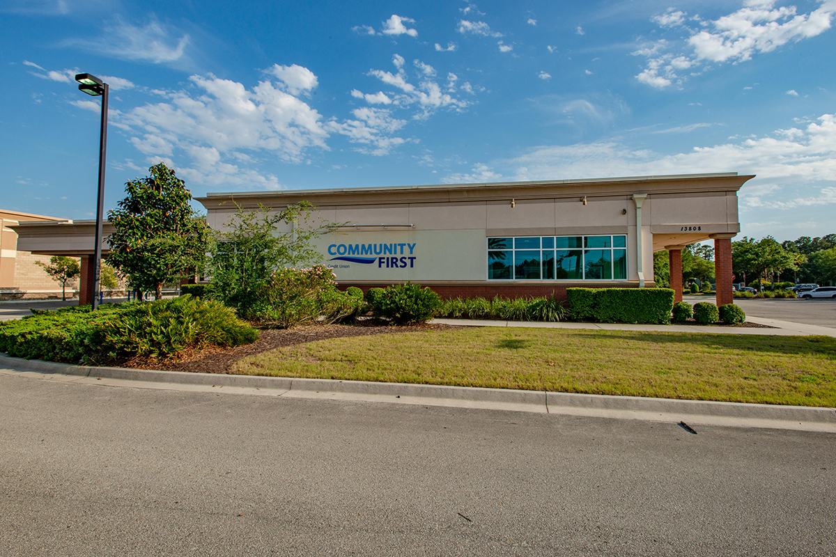 Hodges branch exterior