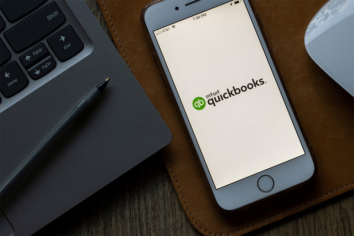 Mobile device with QuickBooks application loading