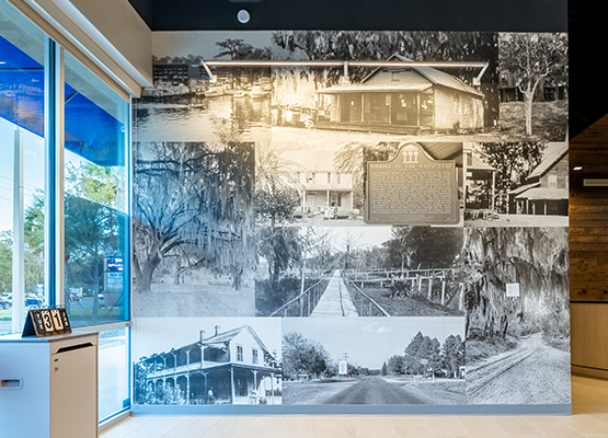 Photo of the Mandarin Mural