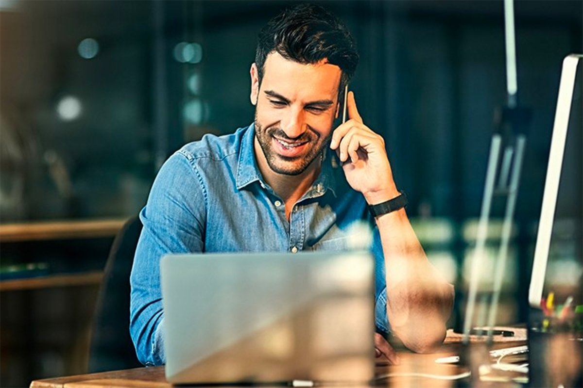 Man using laptop